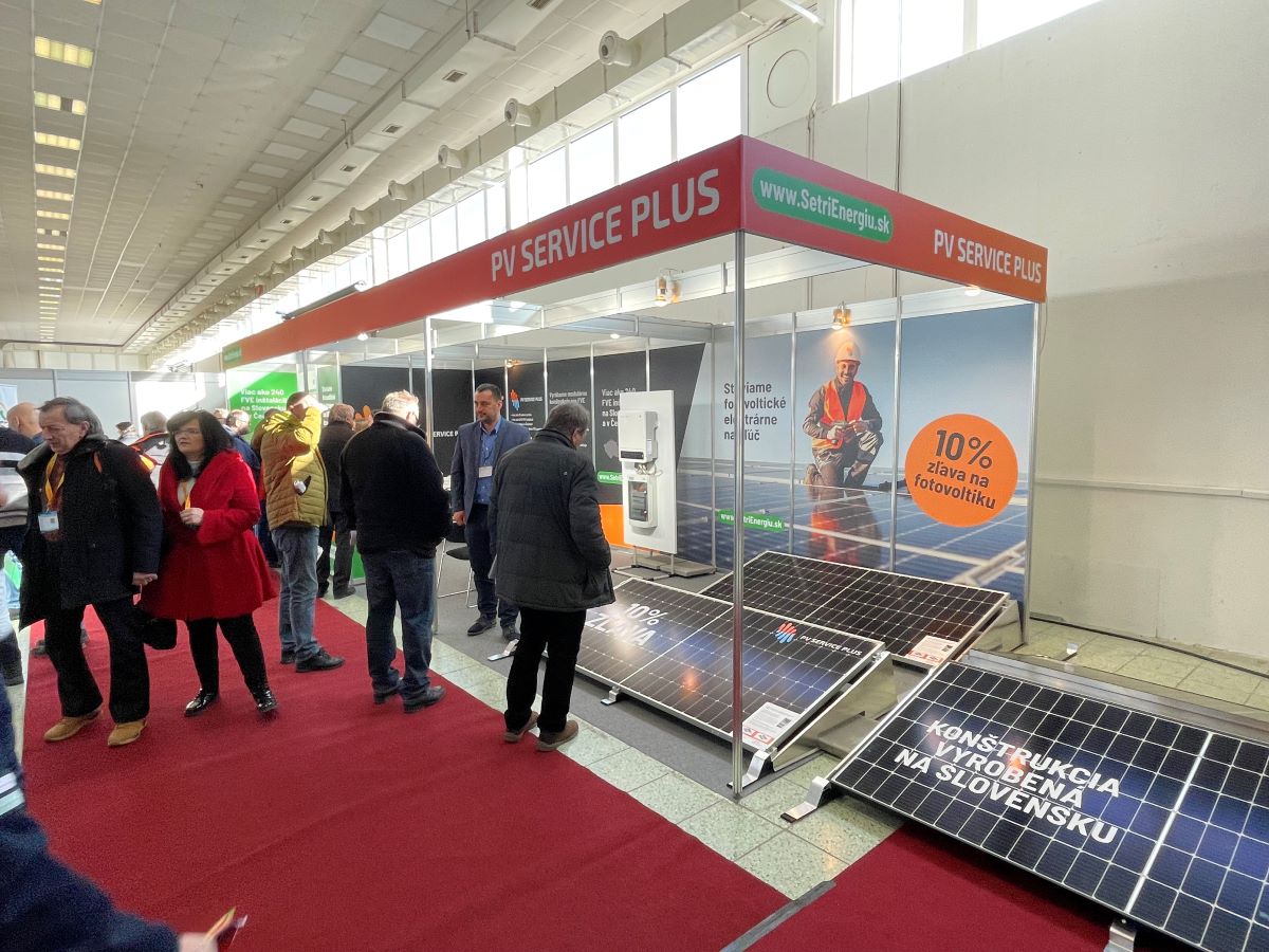 Na veľtrhu nájdete riešenie využívajúce obnoviteľné zdroje energie – kľúč pre úspory a udržateľnú budúcnosť.