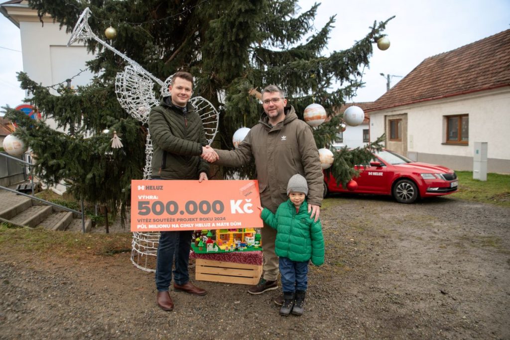 Odovzdanie ceny v súťaži Heluz Projekt roka 2024.