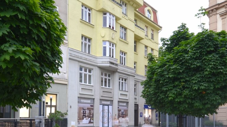 Prvorepublikový byt v bratislave z exteriéru.