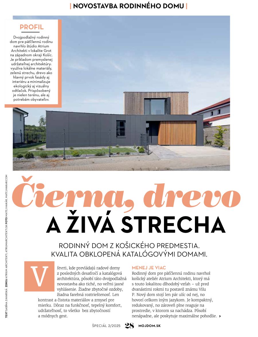 Čierna, drevo a živá strecha v magazíne Môj dom Špeciál 02/2025.