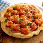 Paradajkový tarte tatin.