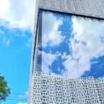 Hliníkové okná ako súčasť rodinného domu.