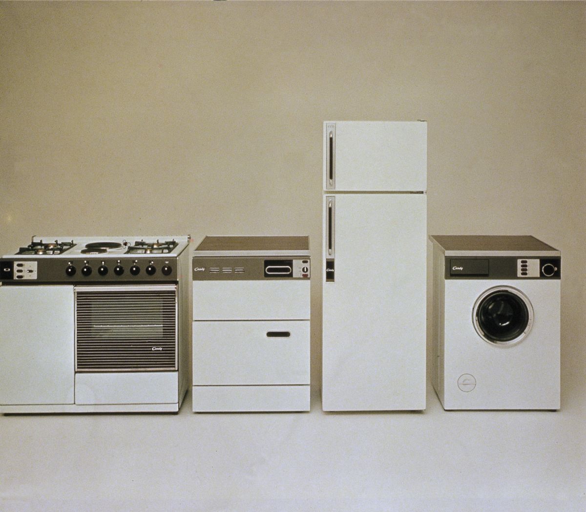 Retro spotrerbiče Candy Hover 1971.