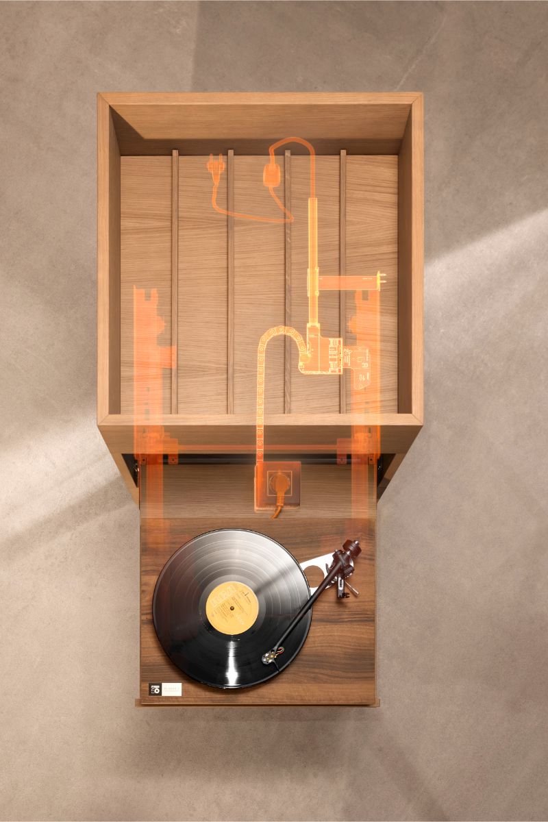 Zásuvka amperos ac.