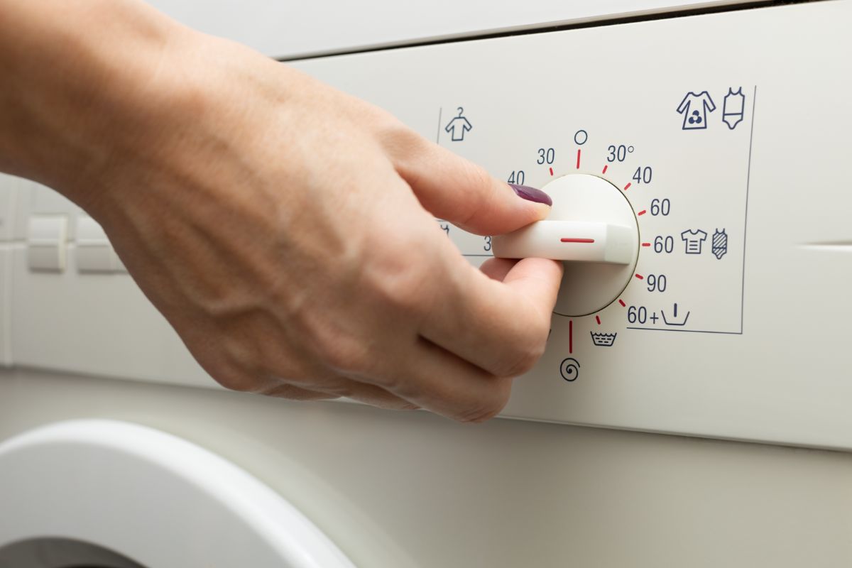 Detail na nastavovanie teploty pri praní.