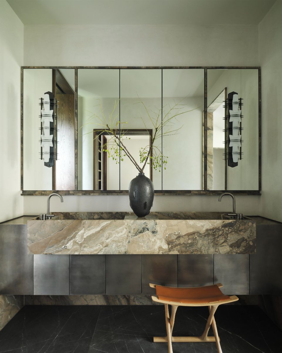 Celé bývanie bolo robené ako reprezentatívne sídlo na spoločenské účely.