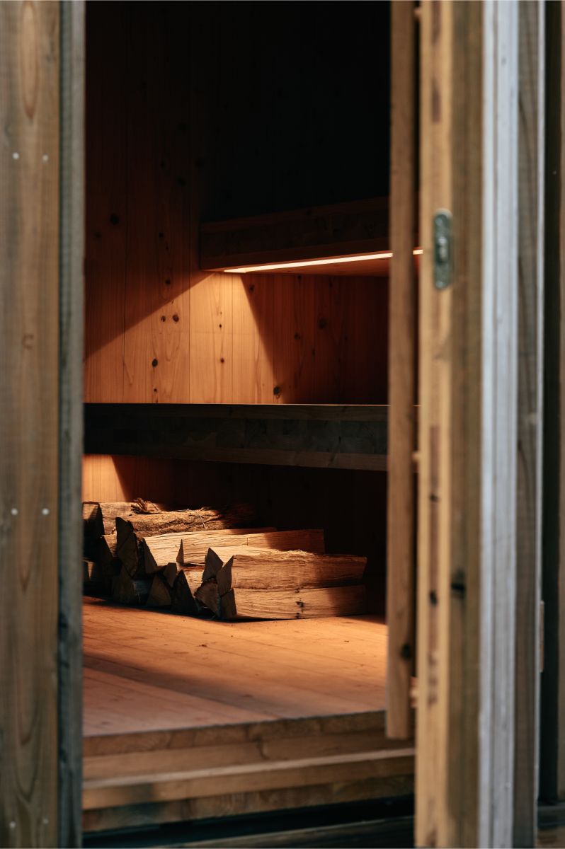 Súkromná sauna je robená na fínsky spôsob.