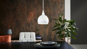 Stropné svietidlo Eglo.