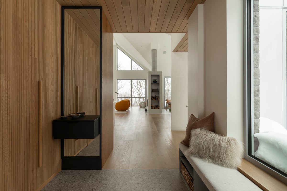 Pár krokov od vstupu sa dom otvára so hlavnej dennej zóny.