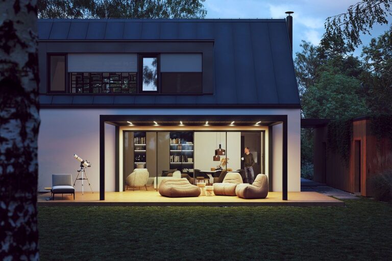 Pergola na terase pred veľkoformátovým presklením s výhľadom na modernú obývačky.
