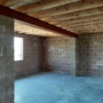 Hrubá stavba z tvaroviek Durisol.