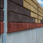 Protihluková stena z tvaroviek Durisol.