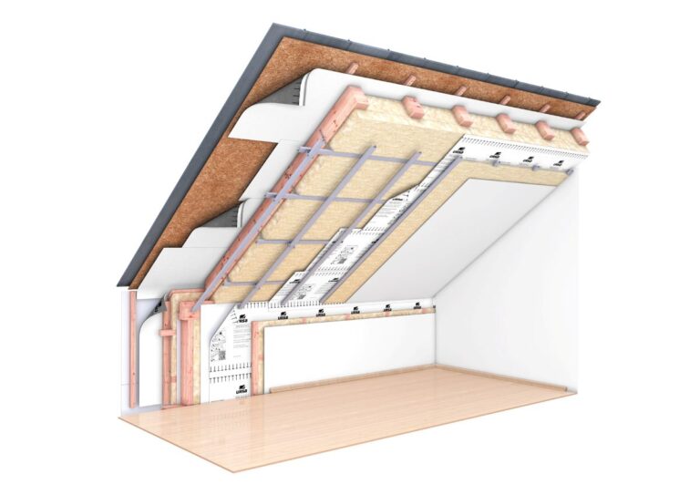Vrstvenie izoacie pod šikmou strechou. Správne vrstvenie je základom.