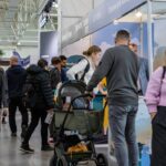 Ľudia na Veľtrhu nehnuteľností.