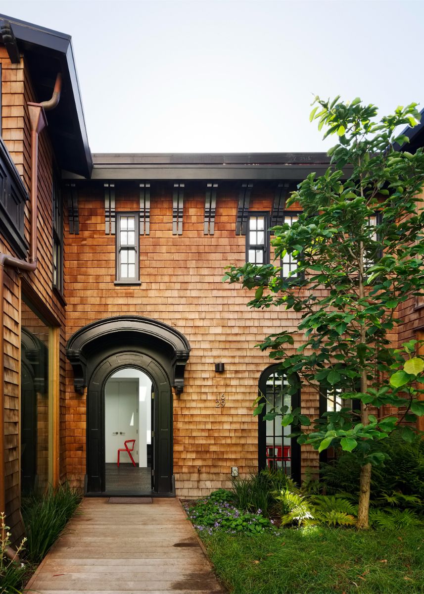 Dom navrhla Elizabeth Austin ako jedna z mála žien, ktorá v tom čase pôsobila v oblasti architektúry.