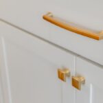 Detail na kuchynské úchytky.