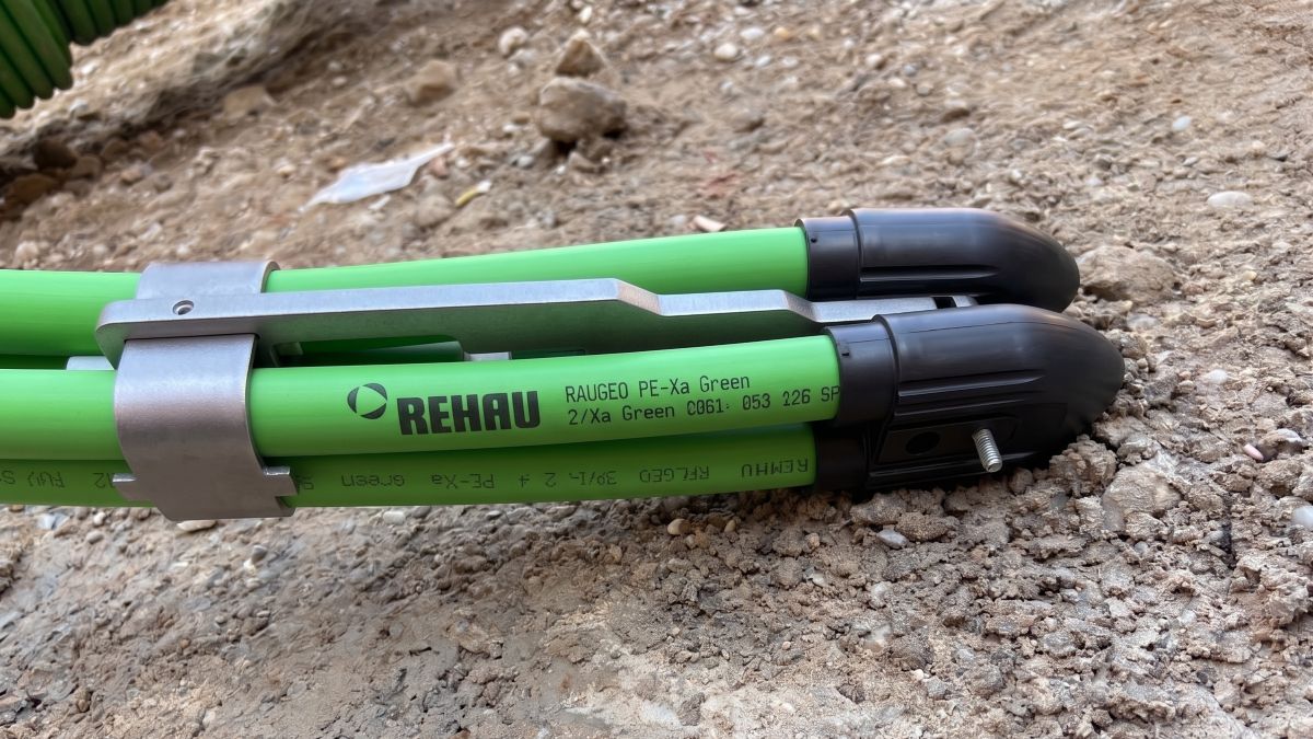 Geotermálna päta sondy REHAU RAUGEO PE-Xa Green.