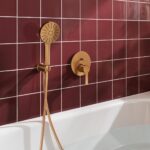 Sprchová zostava GROHE Lineare vo farbe Warm Sunset.