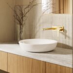 Vodovodná batéria GROHE Lineare vo farbe Brushed Cool Sunrise.